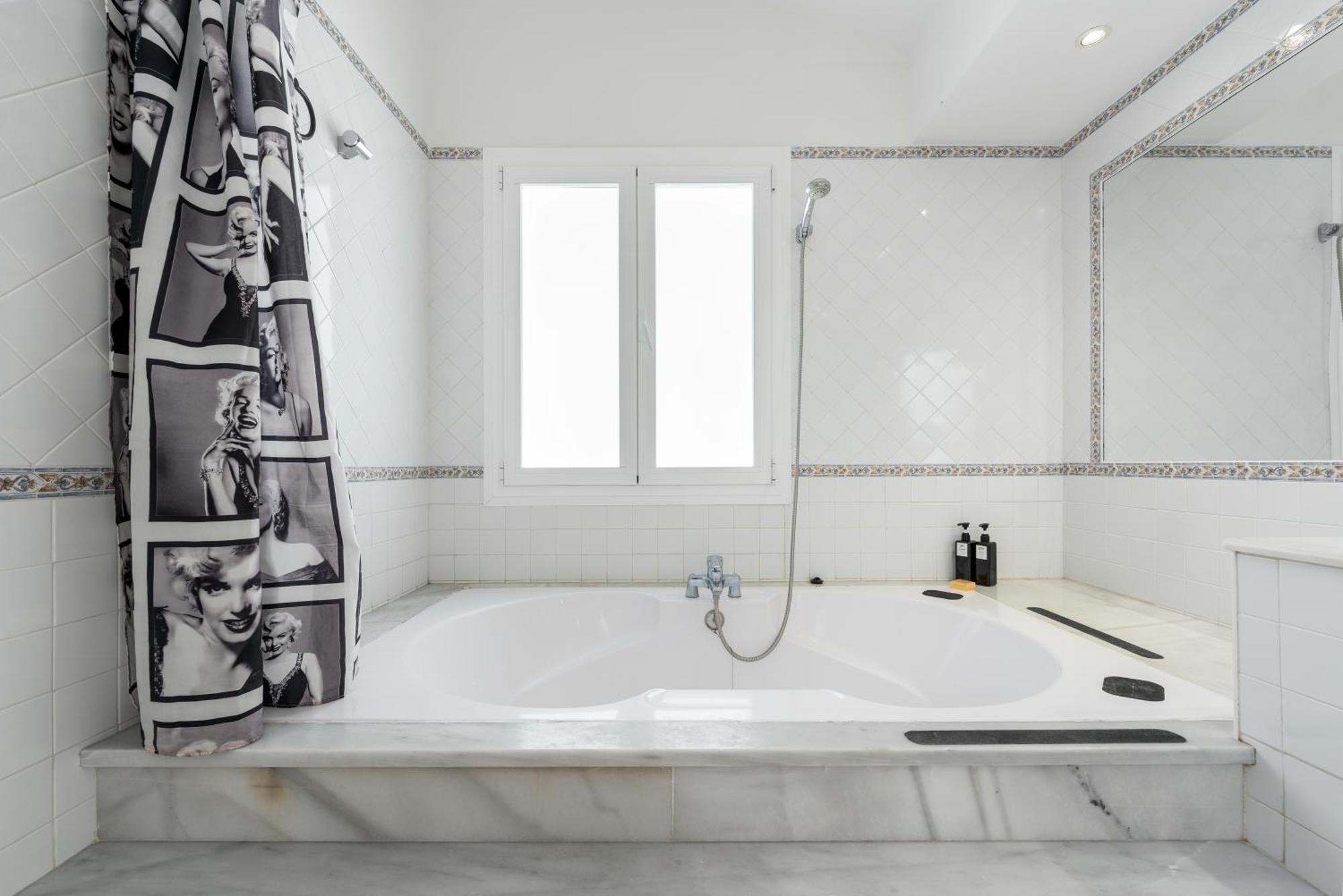شقة 243-Fully Renovated-Puerto Banus Marbella Front Line Penthouse المظهر الخارجي الصورة